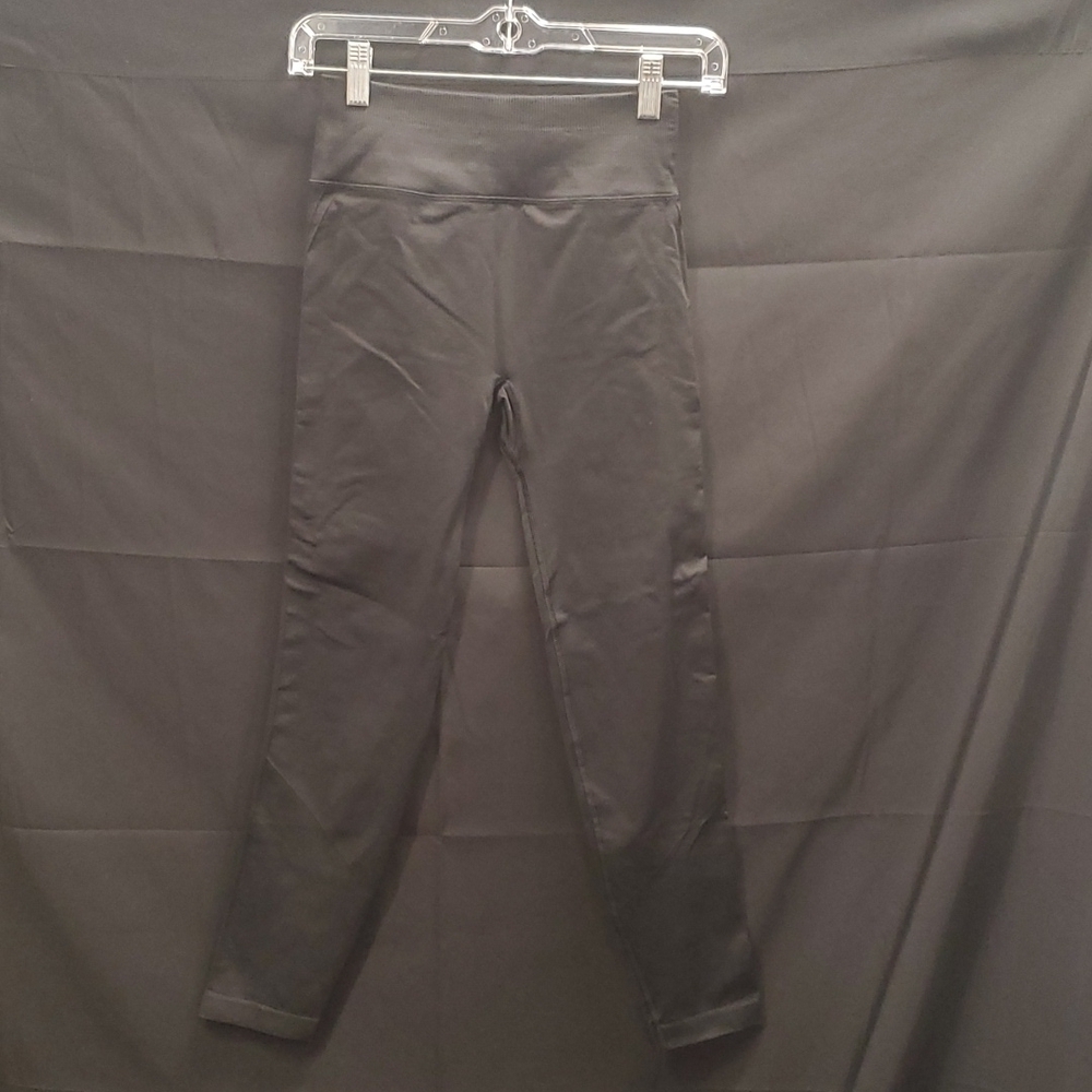 Lululemon Athletica Workout Joggers SZ 6